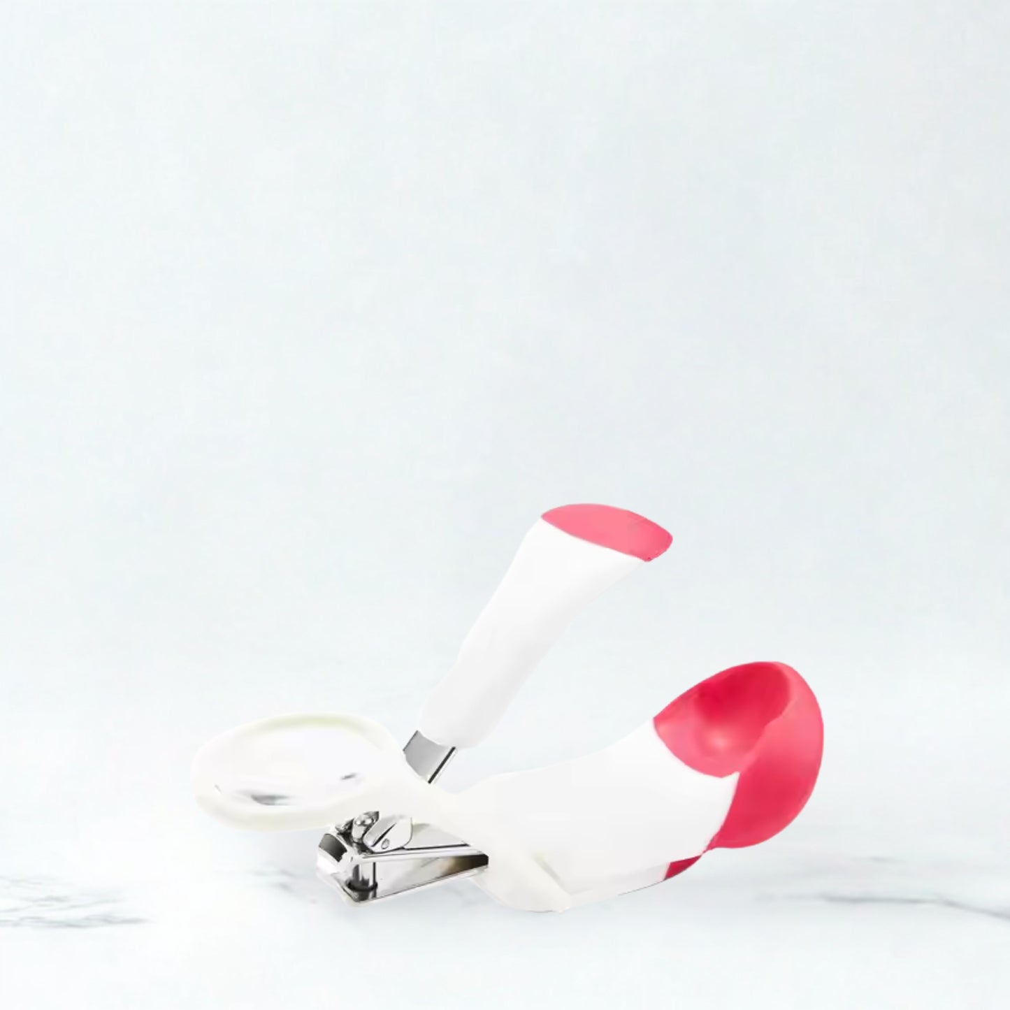 FISH Nail Cutter with Magnifying Glass