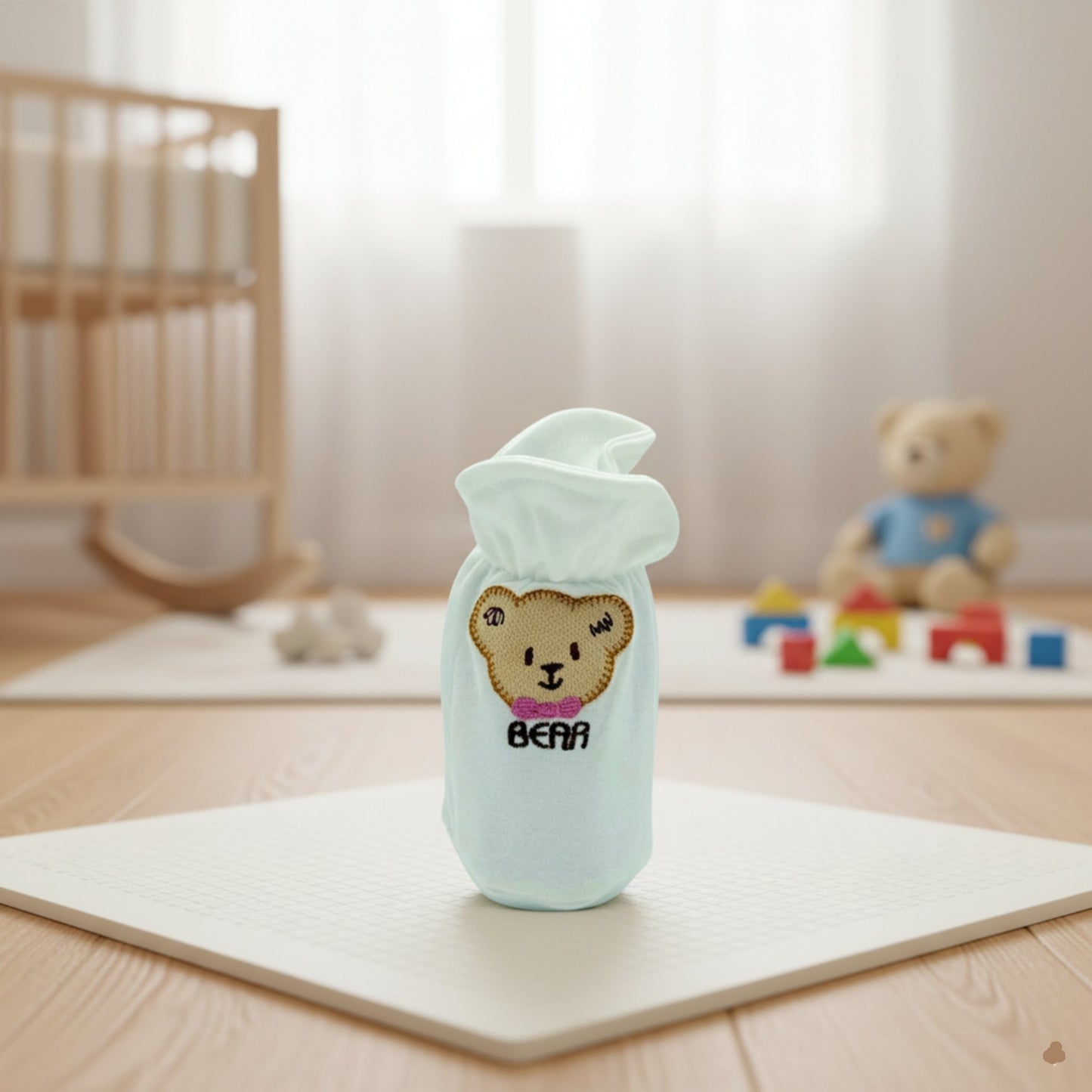 Cartoon Embroidered Feeder Cover 60ml