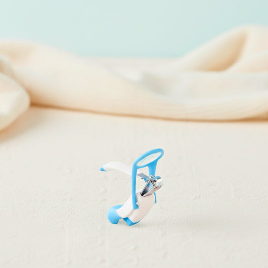 FISH Nail Cutter with Magnifying Glass