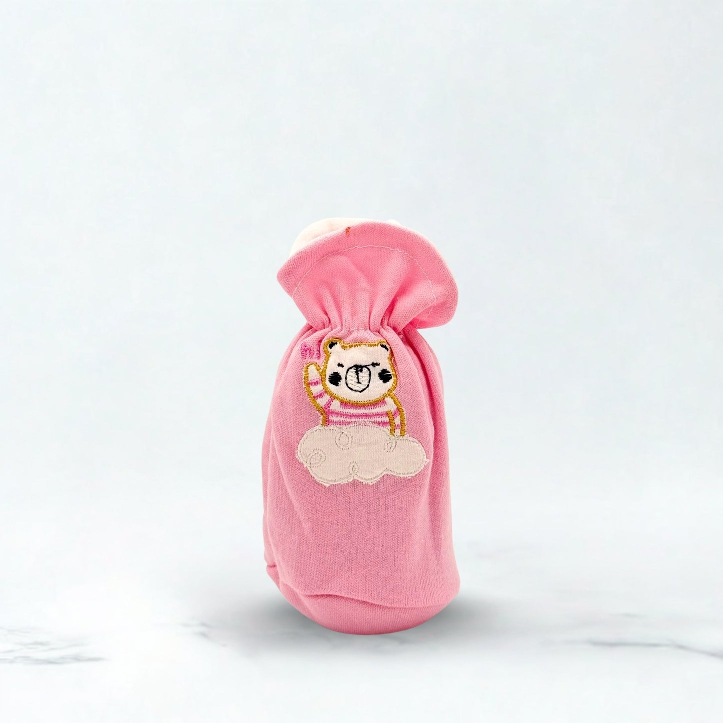 Cartoon Embroidered Feeder Cover 60ml